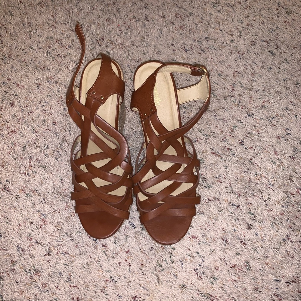 Wedges - Picture 2 of 2